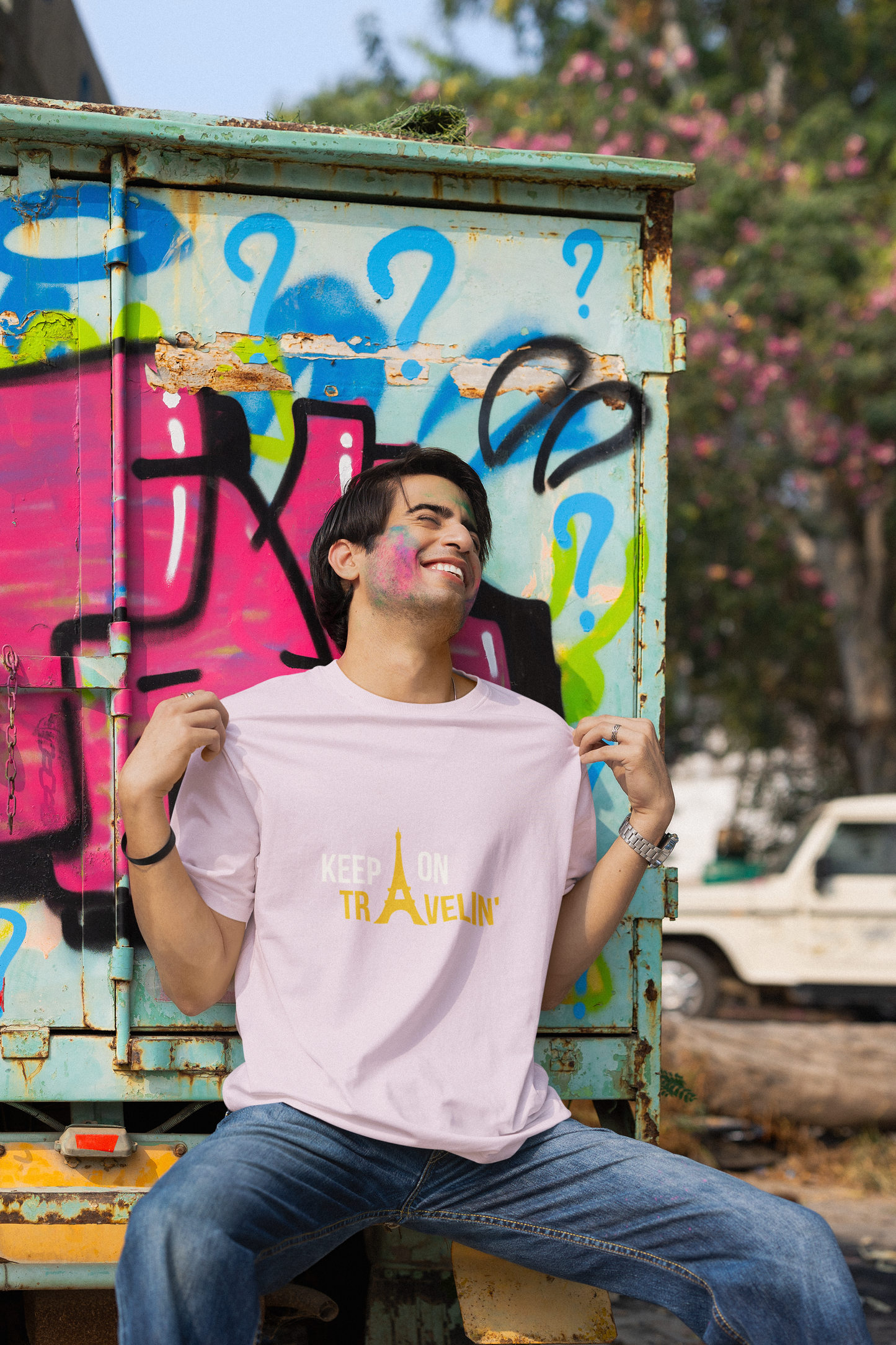 Keep On Travellin | Printed | Crew