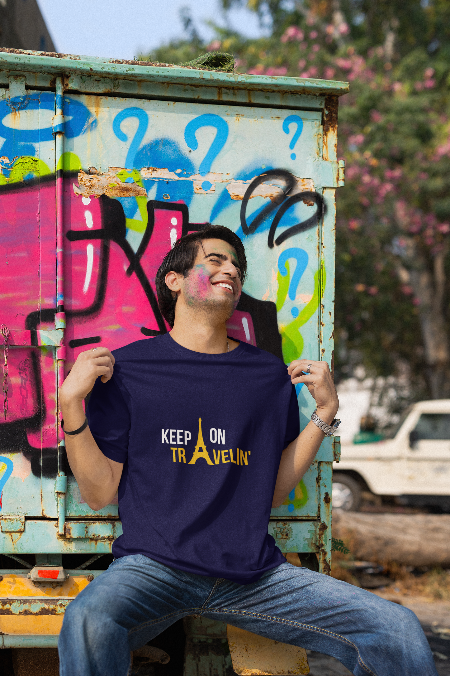Keep On Travellin | Printed | Crew
