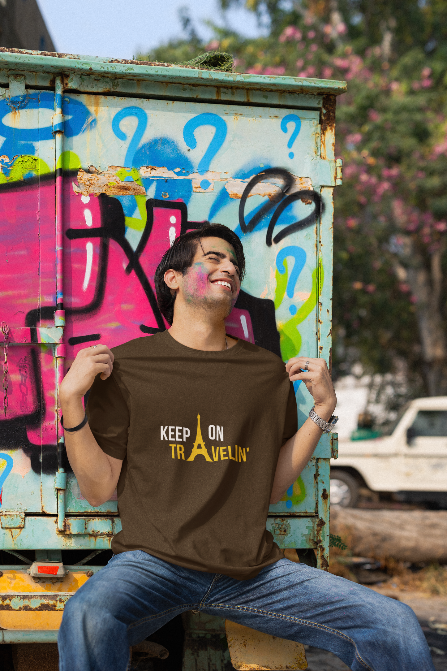 Keep On Travellin | Printed | Crew